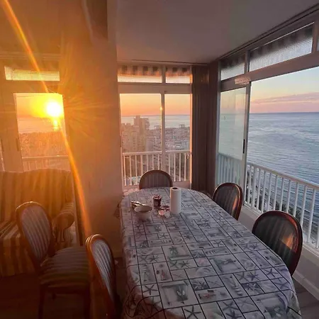 Appartement Front Line With Sea View
